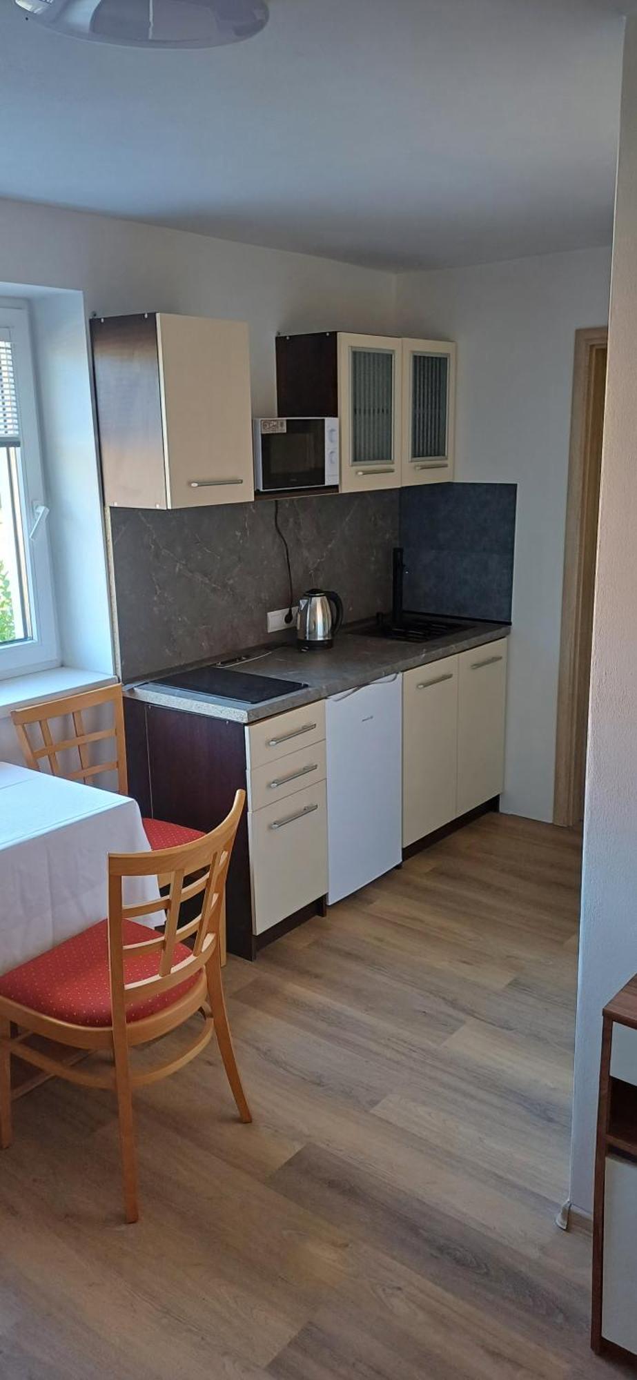 Apartmanovy Dum Terka Зазрива Экстерьер фото