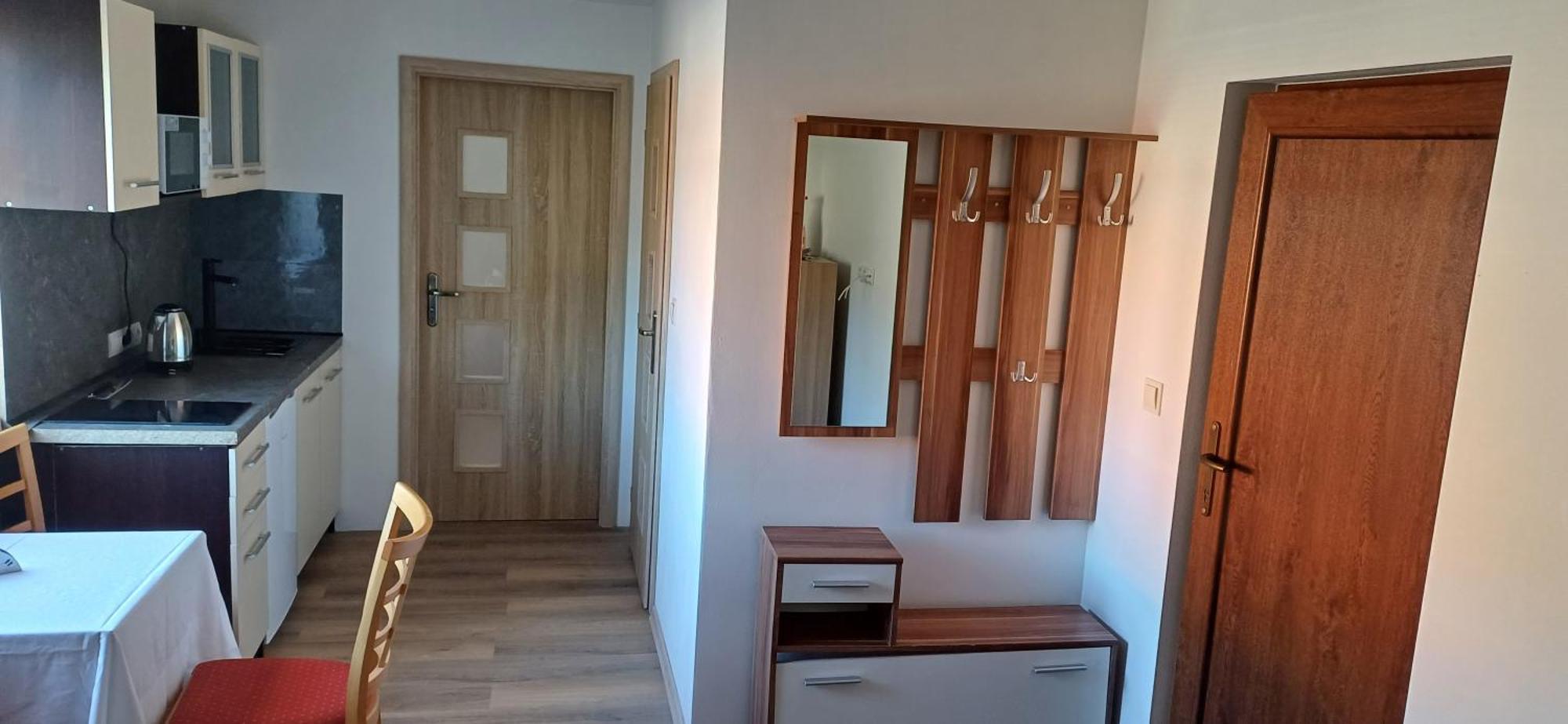 Apartmanovy Dum Terka Зазрива Экстерьер фото